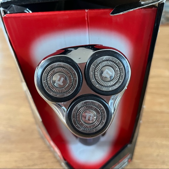 Remington R5 Razor-for parts only - Picture 7 of 12